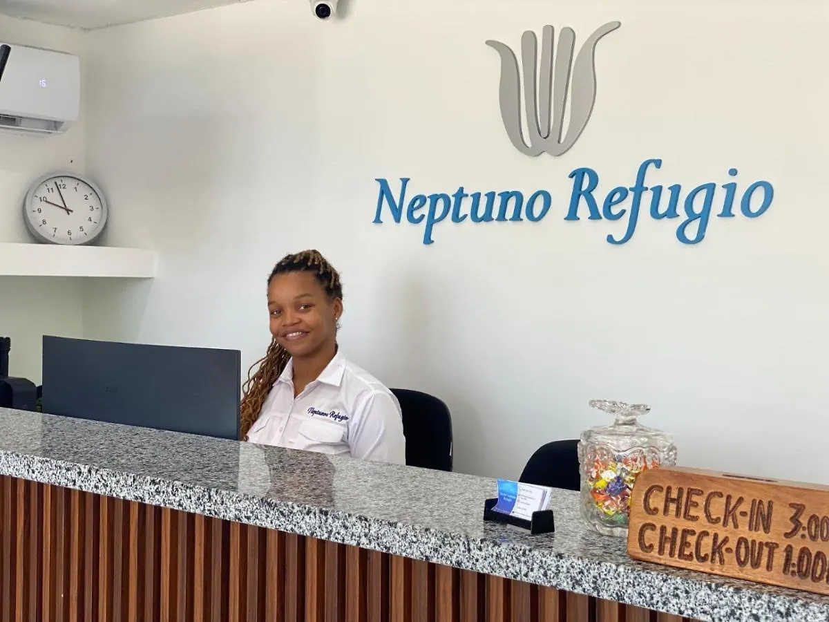 Hotel Neptuno's Refugio Boca Chica